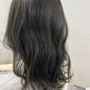 浦和大宮志木の美容室Hair&Make Azurアズールグループは髪質改善ヘアケアにこだわった美容室。デザインカラーも学べます。美容師スタッフを募集中です