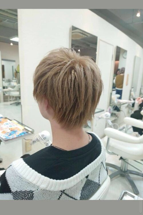 浦和大宮志木の美容室Hair & Make Azurアズールのハイトーンカラーデザインカラー